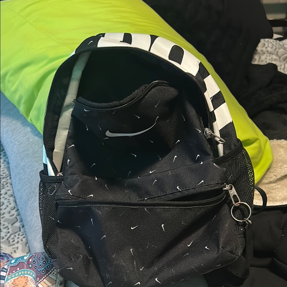 Nike Black Backpack with Starry Design and Durable Fabric